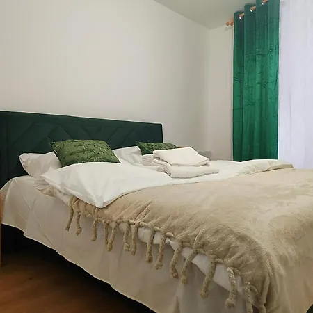 Hugo Eden * 克拉科夫