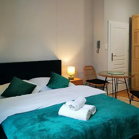 Hugo Eden 克拉科夫