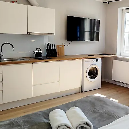 Hugo Eden 克拉科夫