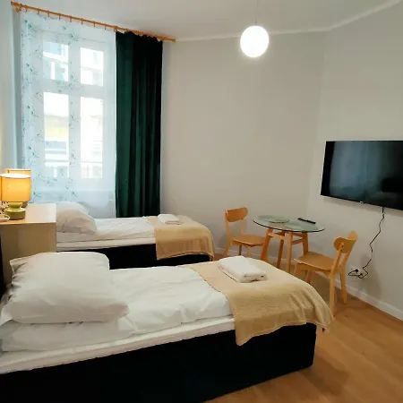 Hugo Eden 克拉科夫